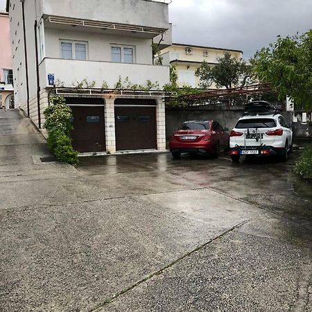 Apartments With Private Parking Baska Voda Exterior photo